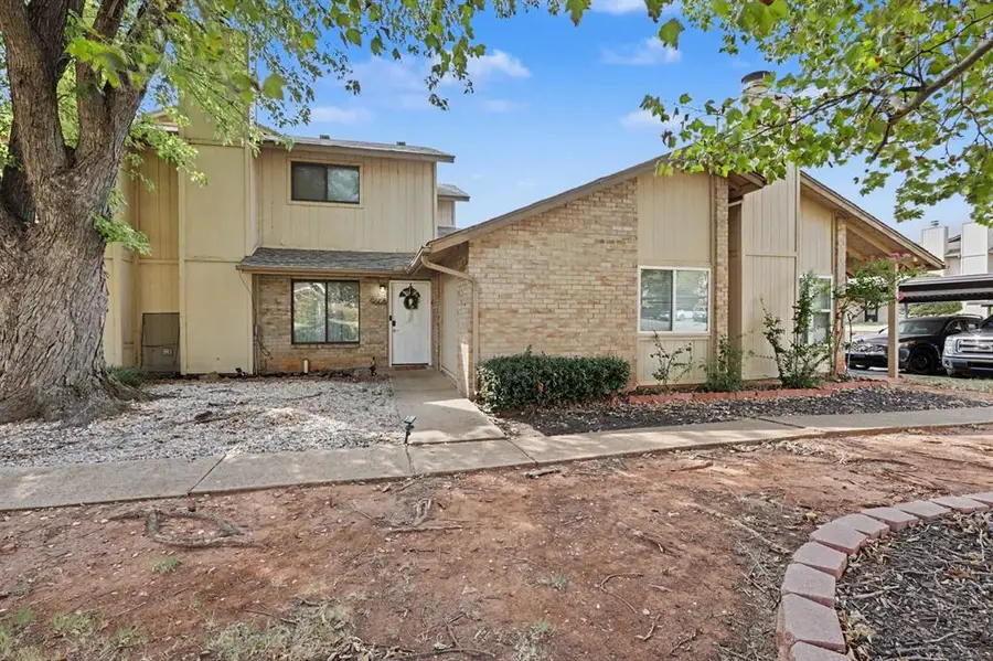 9605 Hefner Village Boulevard, Oklahoma City, OK 73162 - #3