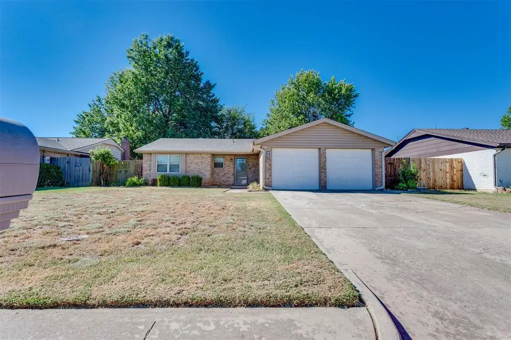 1070 Cumberland Mansion, Yukon, OK 73099 - #1