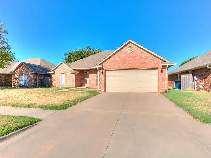 3905 Ashley Terrace, Yukon, OK 73099 - #2