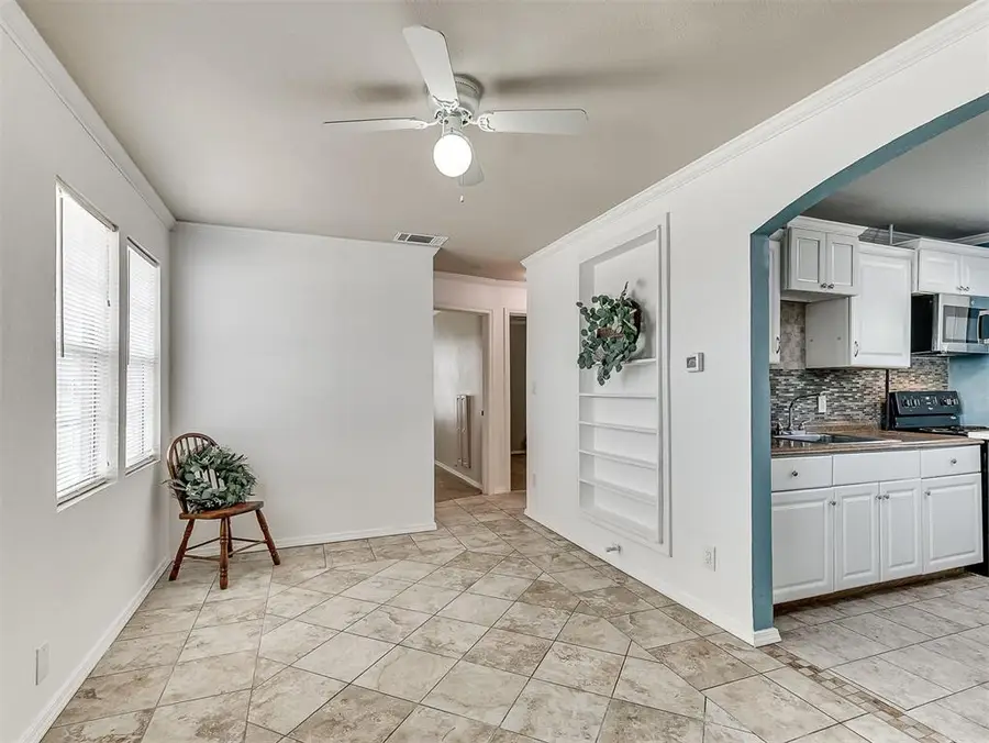 1420 SE 38th Street, Oklahoma City, OK 73129 - #3