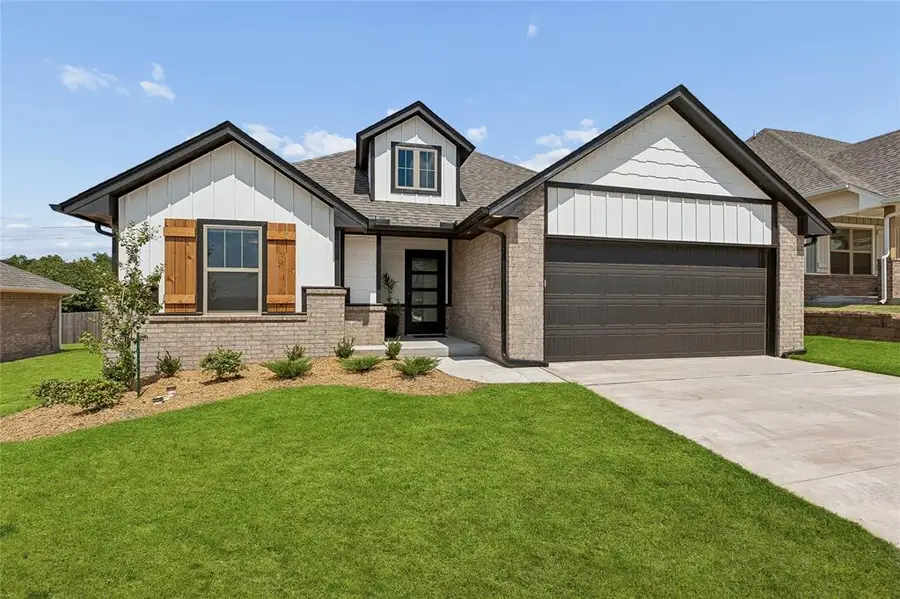 8125 Mountain Oak Drive, Edmond, OK 73034 - #2
