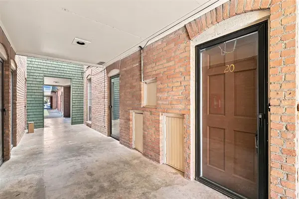 6100 N Brookline Avenue #20, Oklahoma City, OK 73112