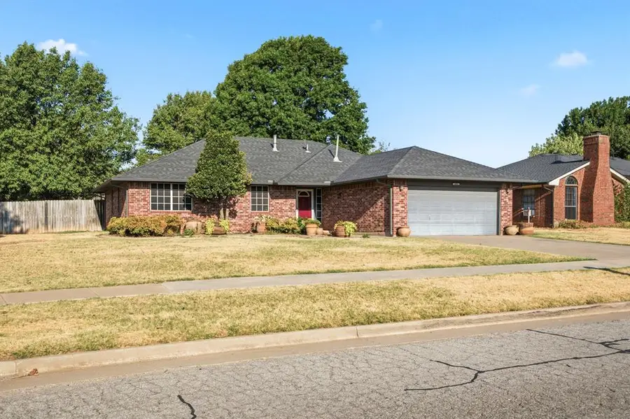 1001 Buckingham Drive, Newcastle, OK 73065 - #3