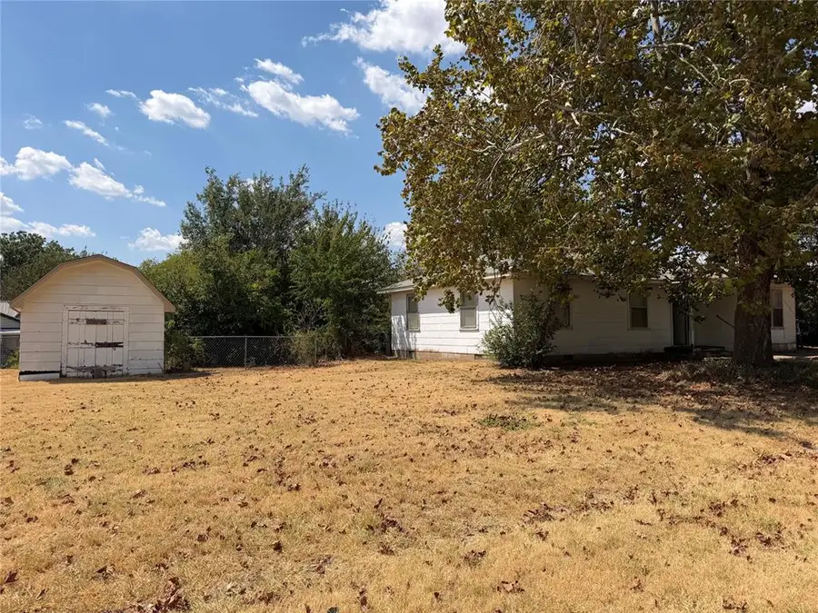 203 S Selby Street, Fletcher, OK 73541 - #2
