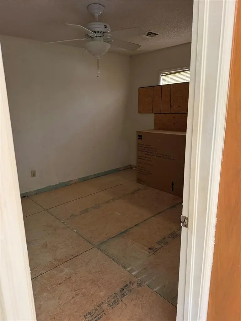 203 S Selby Street, Fletcher, OK 73541 - #3