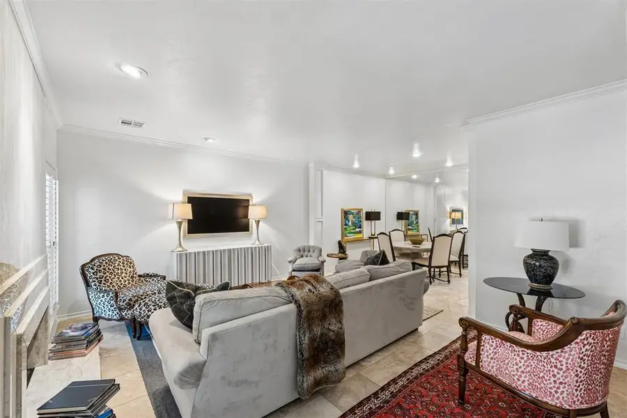 6204 Waterford Boulevard #23, Oklahoma City, OK 73118 - #2