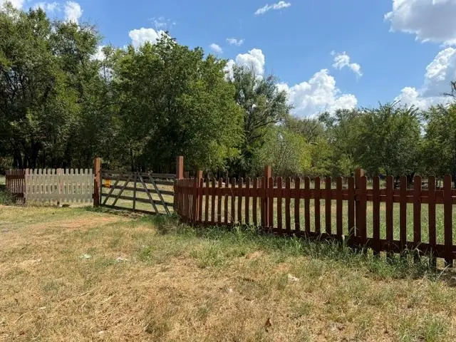 1201 E Farrall, Shawnee, OK 74801 - #1