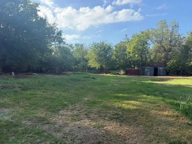 1201 E Farrall, Shawnee, OK 74801 - #3