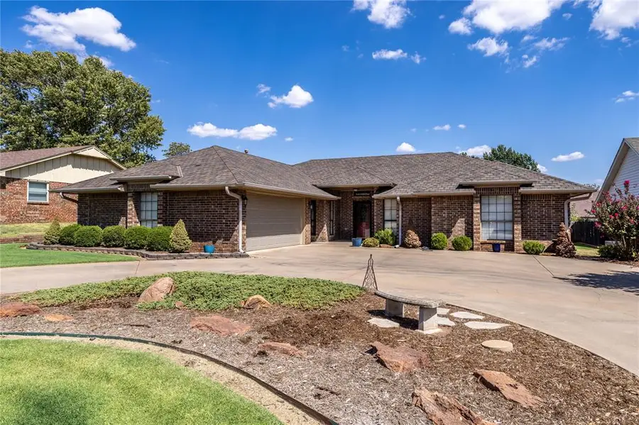 1401 Timber Creek, Weatherford, OK 73096 - #2