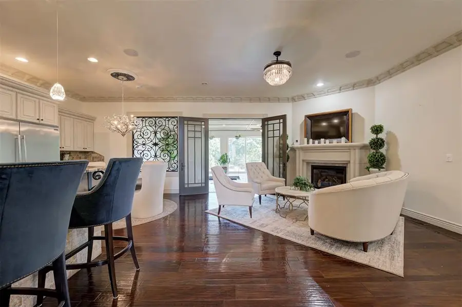 3023 E 44th Street, Edmond, OK 73013 - #3