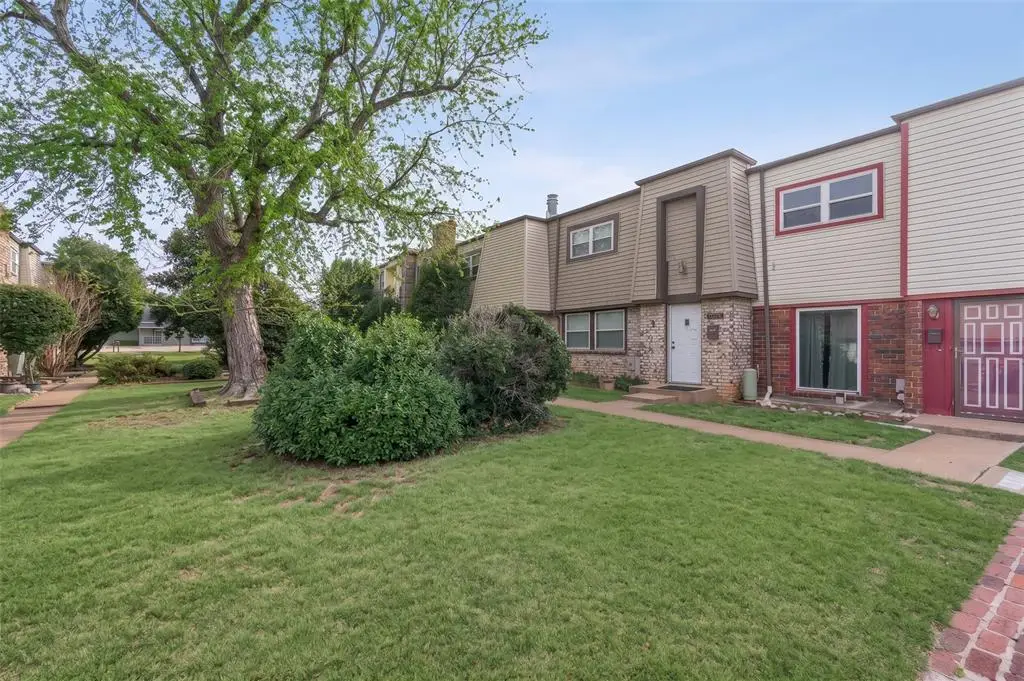 3326 Rock Creek Way, Oklahoma City, OK 73120 - #1
