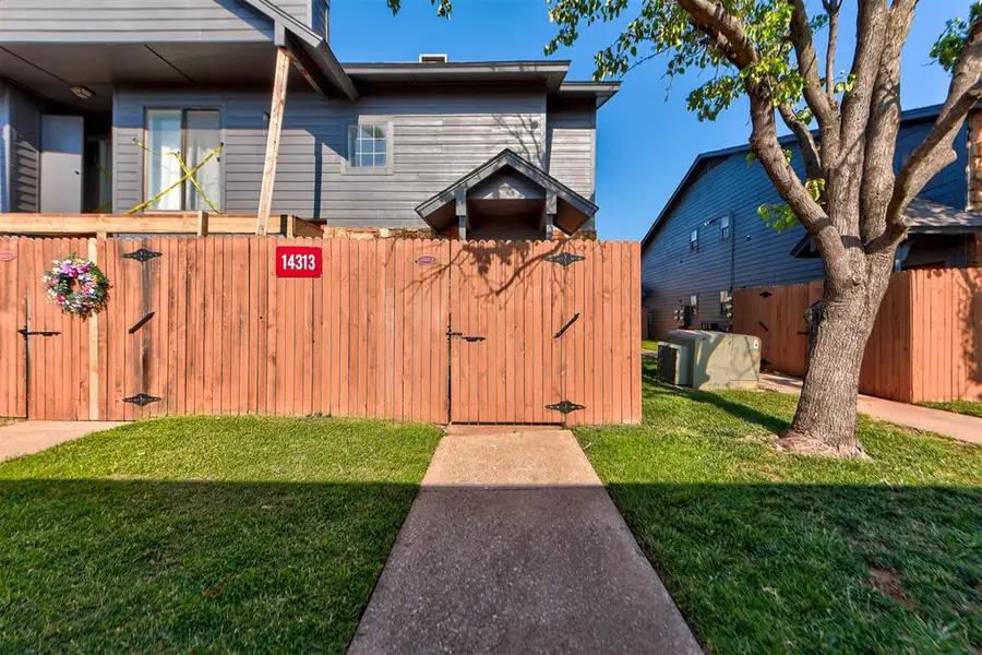 14313 N Pennsylvania Avenue #7D, Oklahoma City, OK 73134 - #2