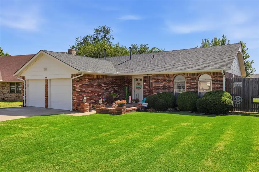 300 S Bouziden Drive, Moore, OK 73160 - #2
