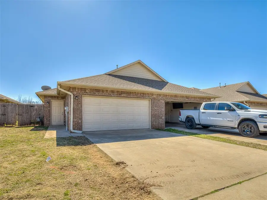 112 Ashley Drive, Edmond, OK 73003 - #2