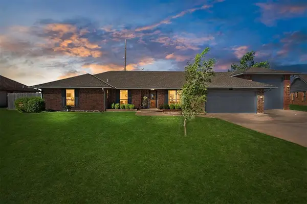 9709 Lakeshore Drive, Oklahoma City, OK 73120