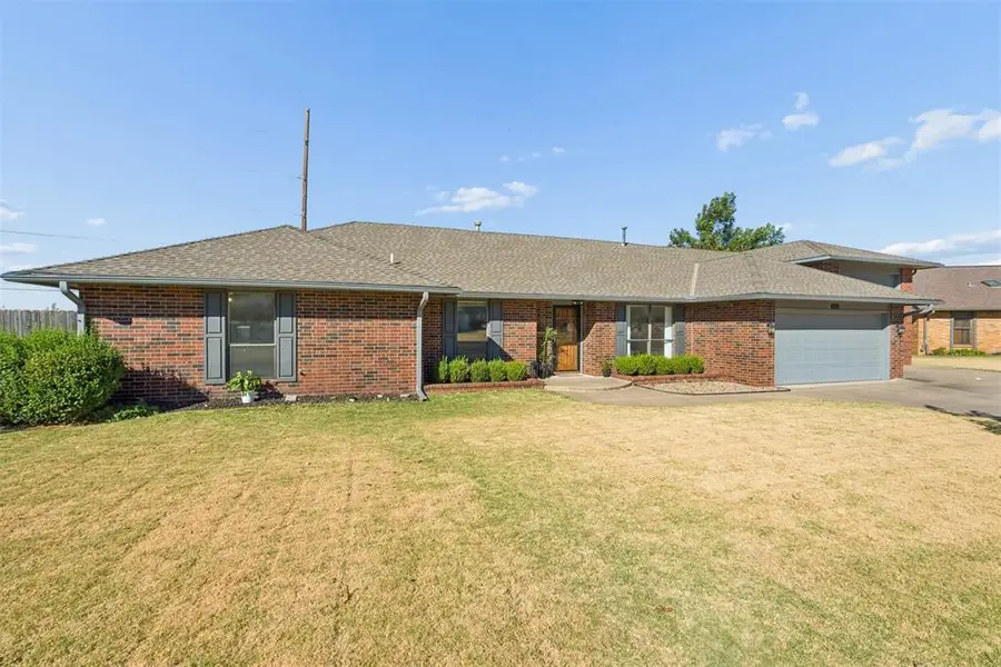 9709 Lakeshore Drive, Oklahoma City, OK 73120 - #3