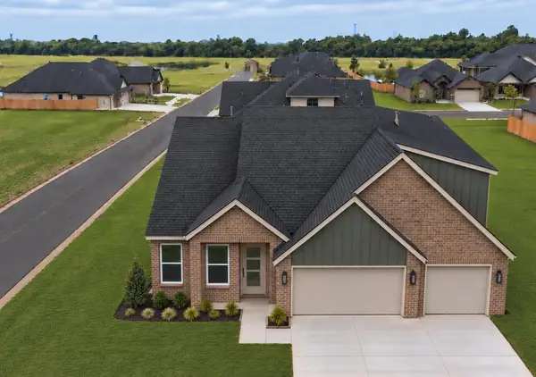 16033 Segovia Drive, Oklahoma City, OK 73170