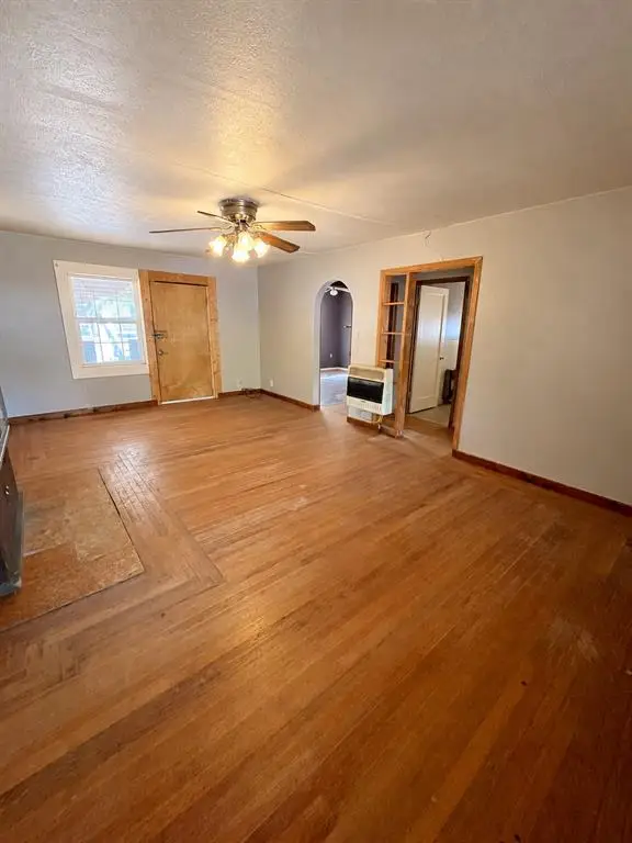 404 N 7th Street, Noble, OK 73068 - #3