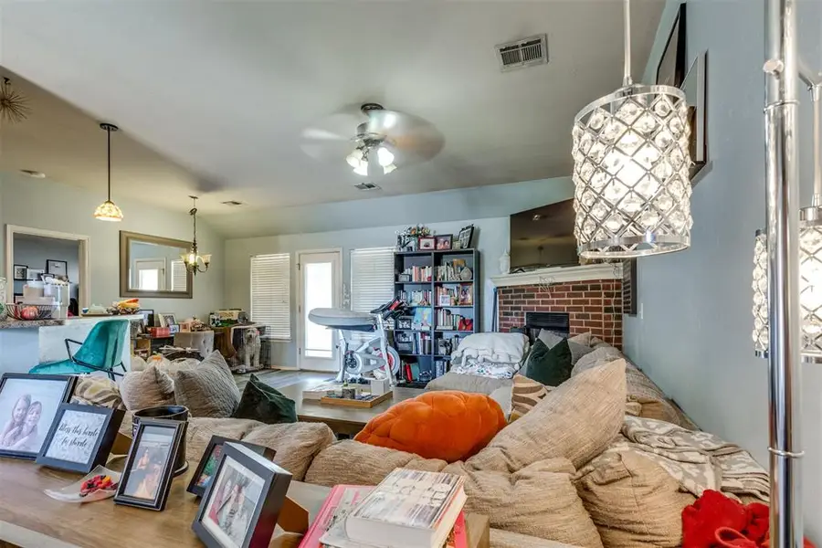 516 S Castle Ridge Lane, Mustang, OK 73064 - #3