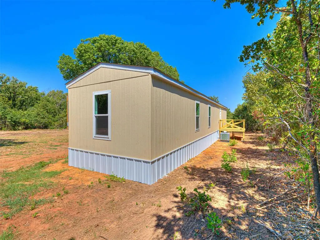 333073 E 1000 Road, Harrah, OK 73045 - #1
