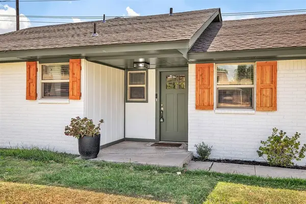 604 SW 27th Street, Moore, OK 73160