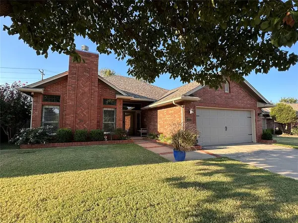 112 Kings Court, Edmond, OK 73013