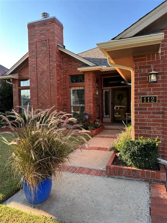 112 Kings Court, Edmond, OK 73013 - #2