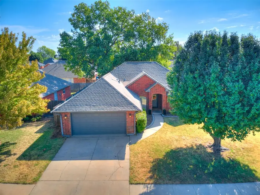 18404 Chestnut Oak Drive, Edmond, OK 73012 - #3