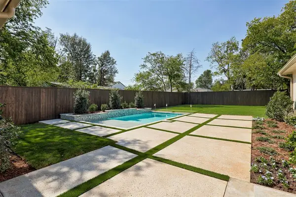 2811 Guilford Lane, Oklahoma City, OK 73120