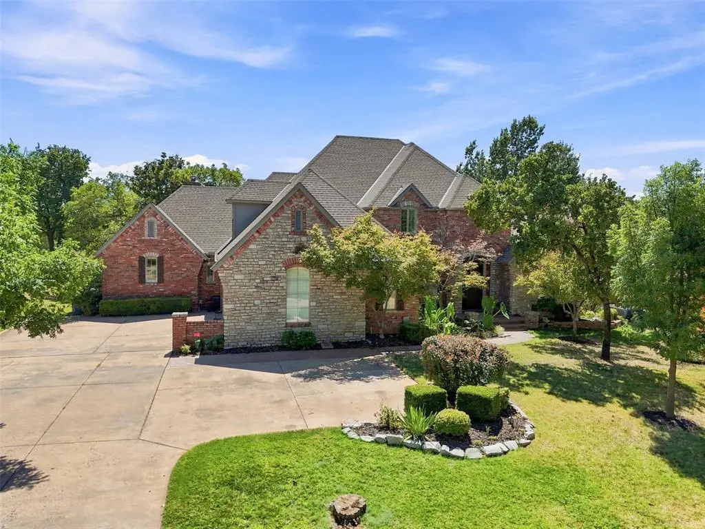 432 Hollowdale, Edmond, OK 73003-3028 - #1