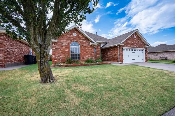 620 SW 154th Place, Oklahoma City, OK 73170