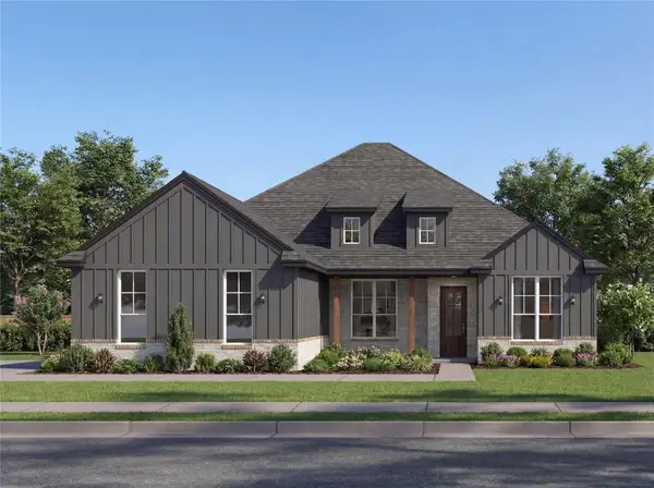 892 Davis Drive, Blanchard, OK 73010