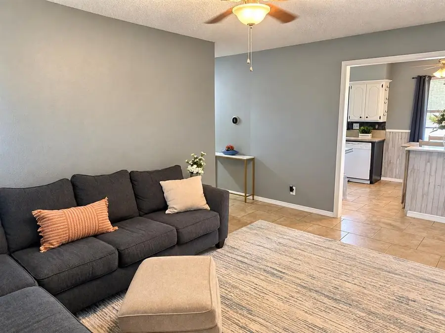 23 Seneca Drive, Shawnee, OK 74801 - #3