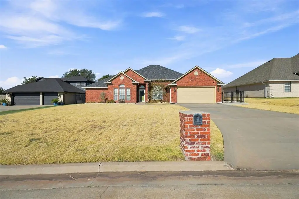 1607 SW Edward Circle, Lawton, OK 73505 - #1