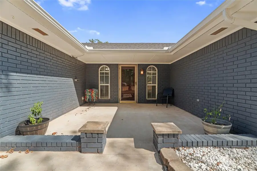 1821 W Cedar Ridge Drive, Mustang, OK 73064 - #3