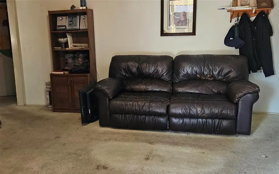 2617 N Hammond Avenue, Oklahoma City, OK 73127 - #3