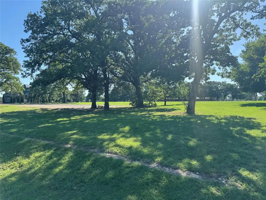 20 Granada Drive, Shawnee, OK 74804 - #3