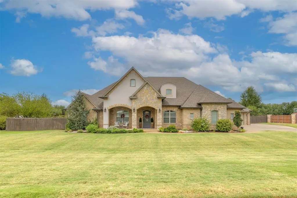 3600 Wimberley Creek Drive, Yukon, OK 73099 - #1