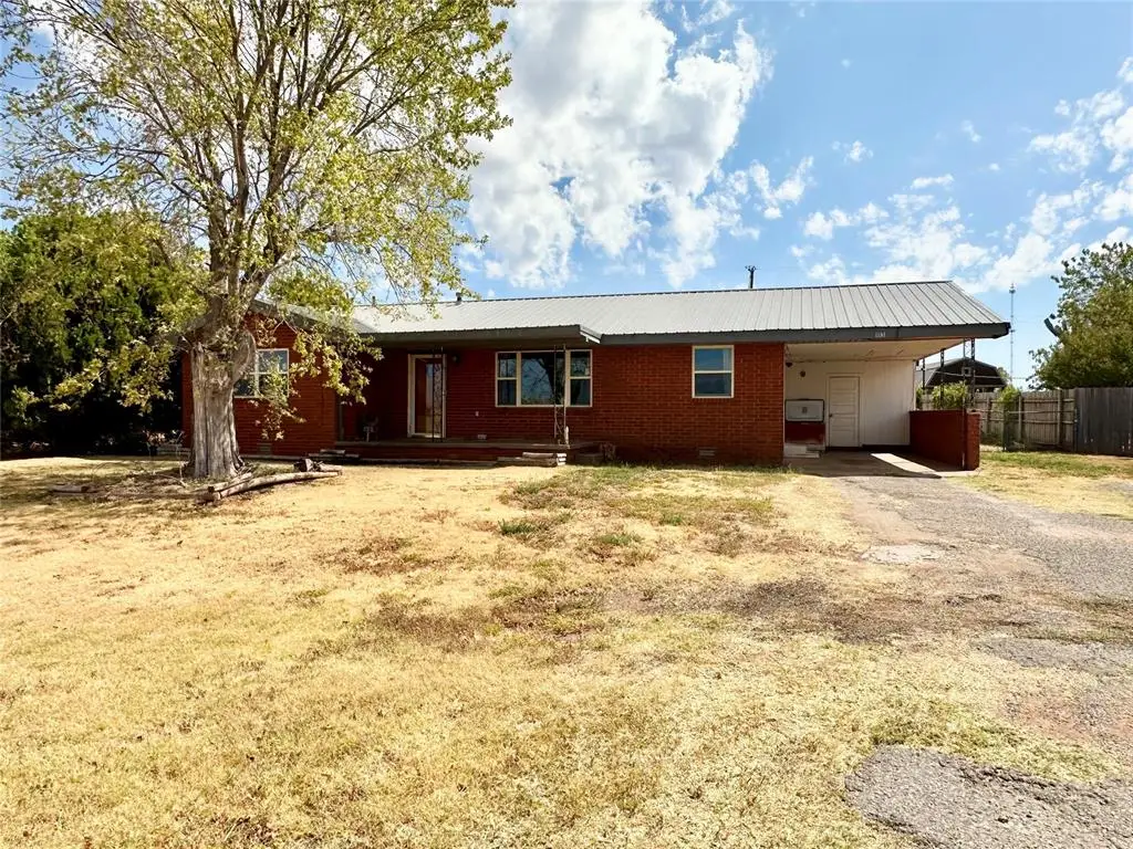 123 N Main Street, Leedey, OK 73654 - #1