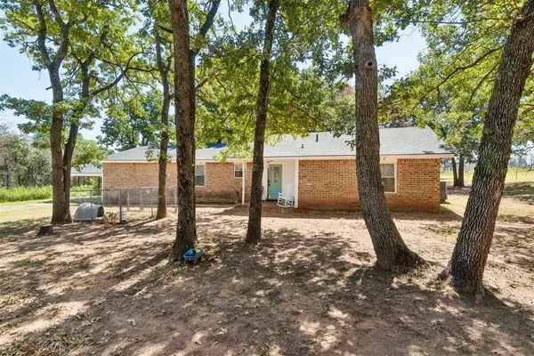 10701 S Taurus Drive, Guthrie, OK 73044