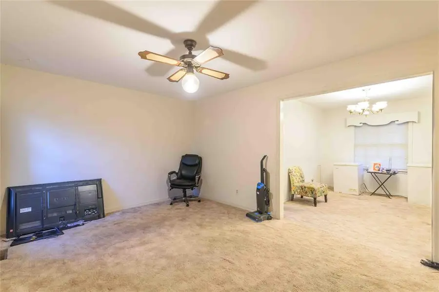 308 W Mimosa Drive, Oklahoma City, OK 73110 - #3