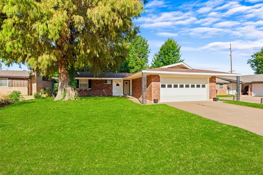 3805 N Eagle Lane, Bethany, OK 73008 - #2