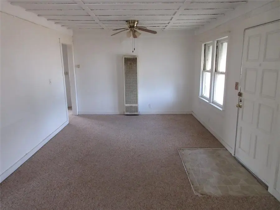 705 N Rangeline Street, Tecumseh, OK 74873 - #3