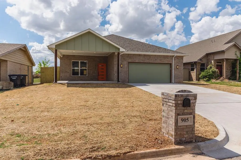 905 S Howard Avenue, Moore, OK 73160 - #1