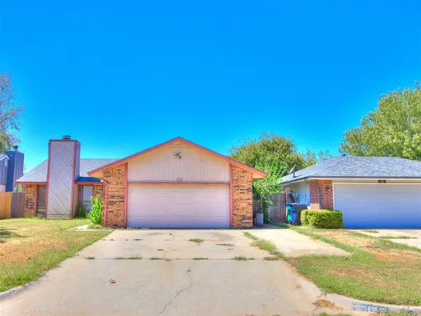 125 Marrgate Drive, Yukon, OK 73099