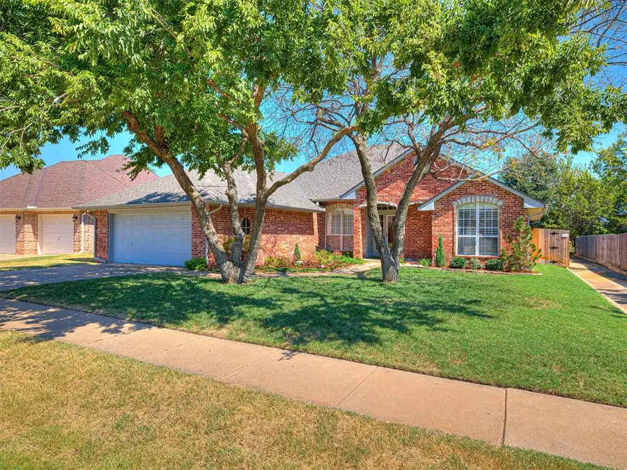 15208 Grand Parke Drive, Edmond, OK 73013 - #3
