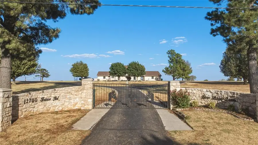 12700 N Frisco Road, Yukon, OK 73099 - #2
