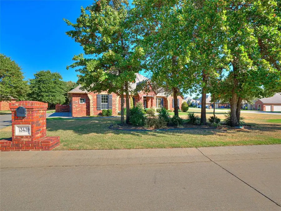 13439 Prestwick Circle, Choctaw, OK 73020 - #2