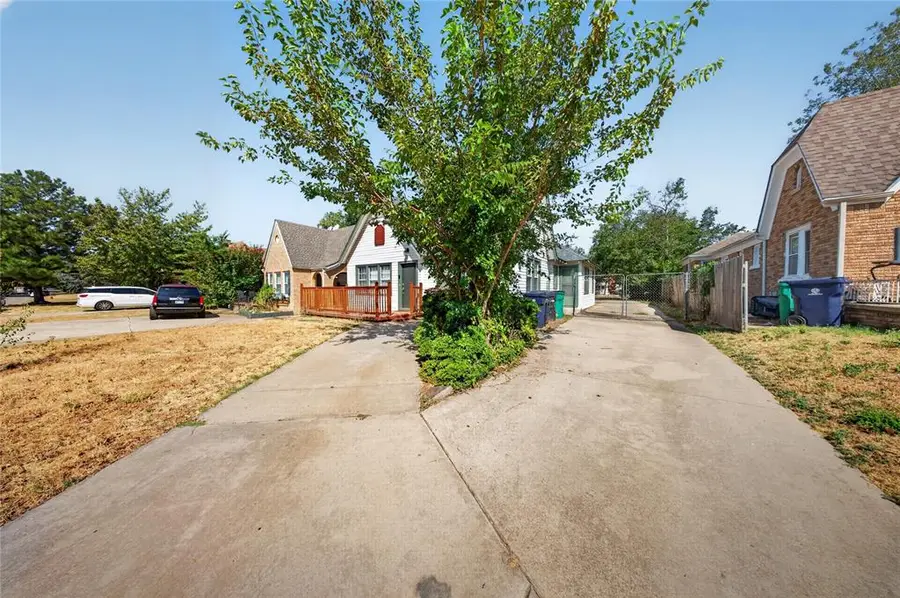 2525 NW 11th Street, Oklahoma City, OK 73107 - #2