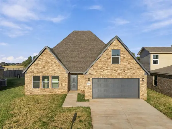 801 Chateau Court, Kingfisher, OK 73750
